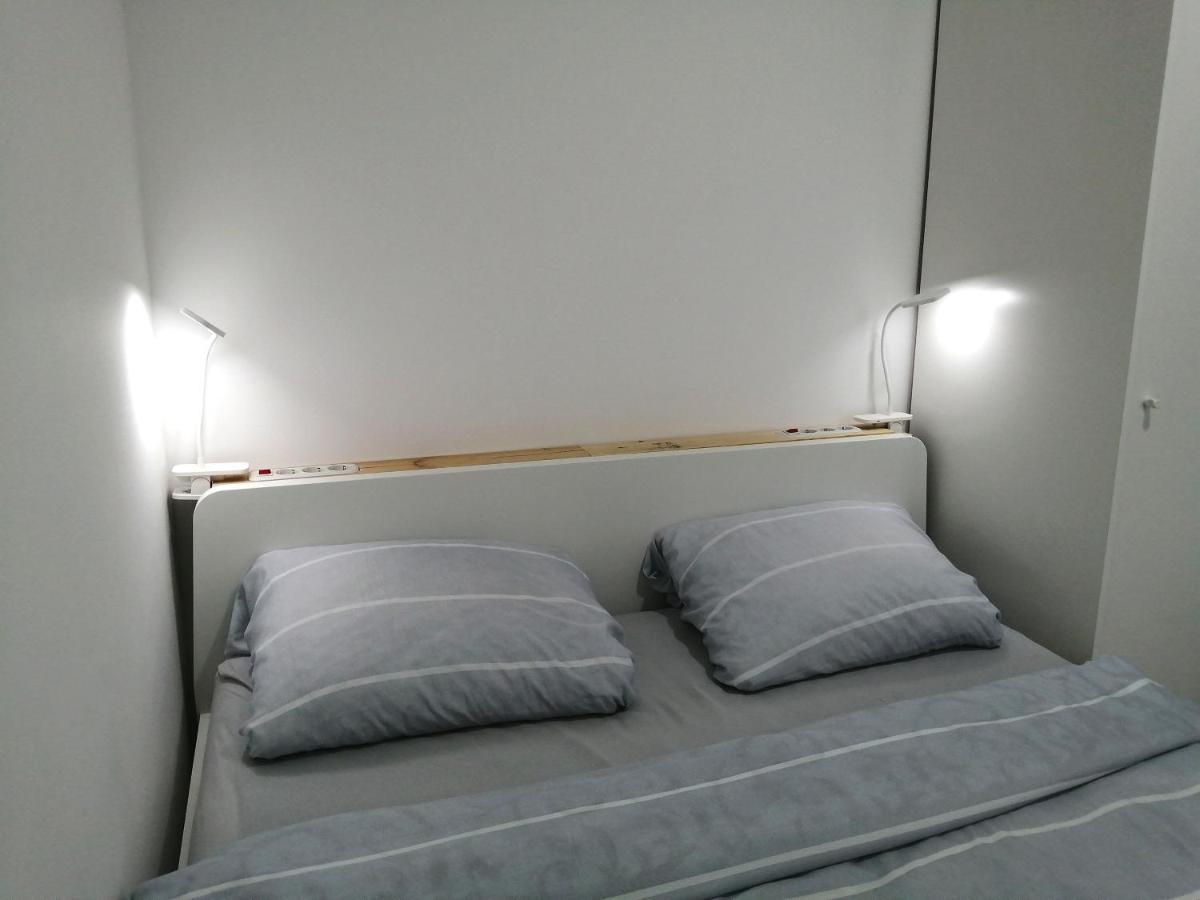 Nikas Apartman Donji Milanovac Exteriér fotografie